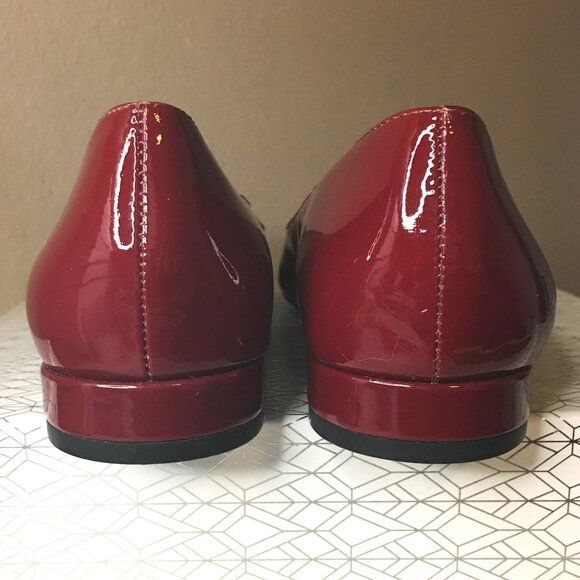 CALVIN KLEIN "Arline" Patent Leather Flats Size 8 NEW!!! - Picture 4 of 13